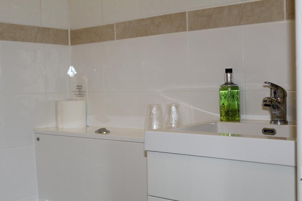 The Bay House Lake View Guest House - Adults Only Bowness-on-Windermere Pokoj fotografie